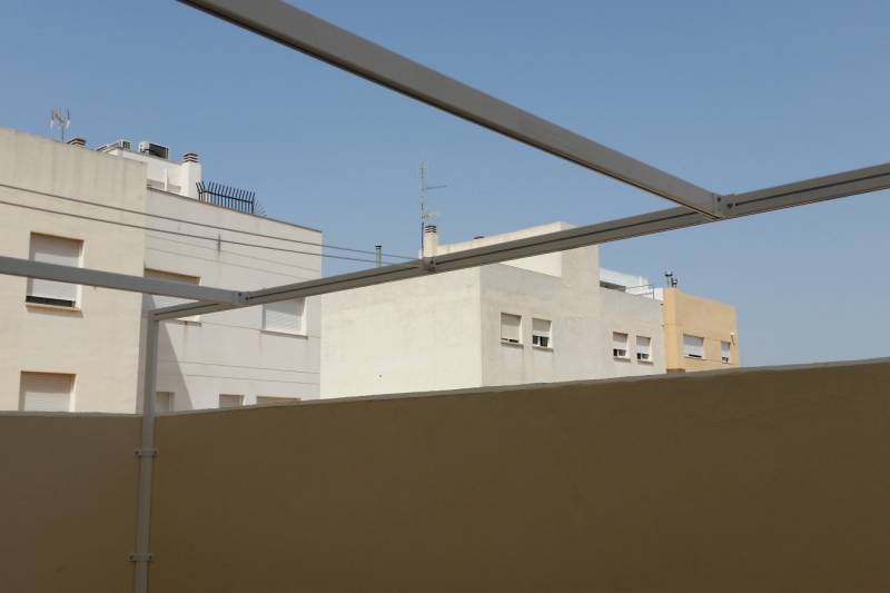 Toldo palillera con tejado - 912587584