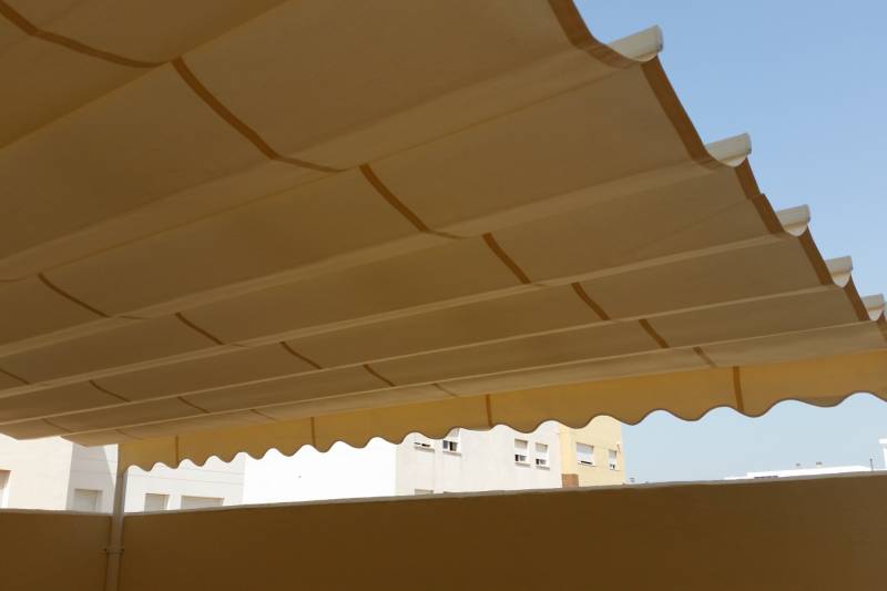 Toldo palillera con tejado - 499051709